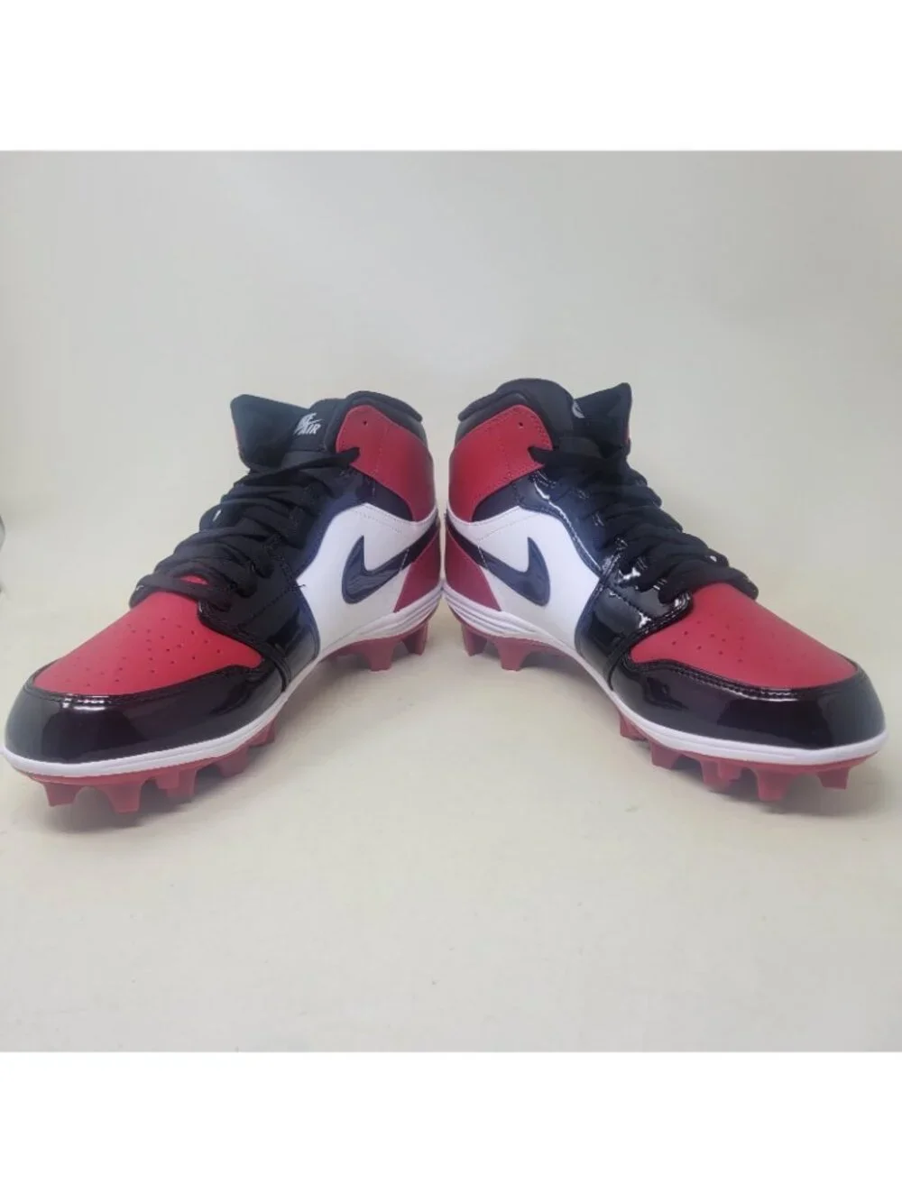 Nike Air Jordan 1 Mid TD Cleat 'Bred Toe’ Men’s Size 10 FJ6805-601
